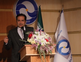 ایران در آستانه خودکفایی در تولید داروهای حیاتی پلاسمایی